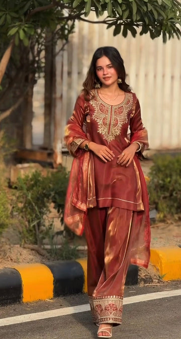 Siaara Fandy Silk Farshi Salwar Set