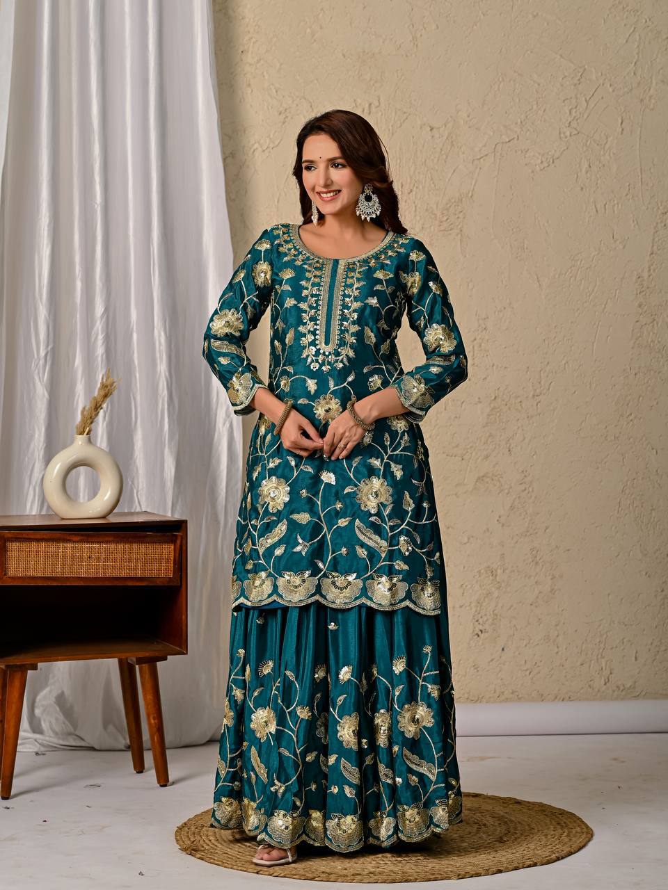 Elowen Chinnon Lehenga Luxe Set