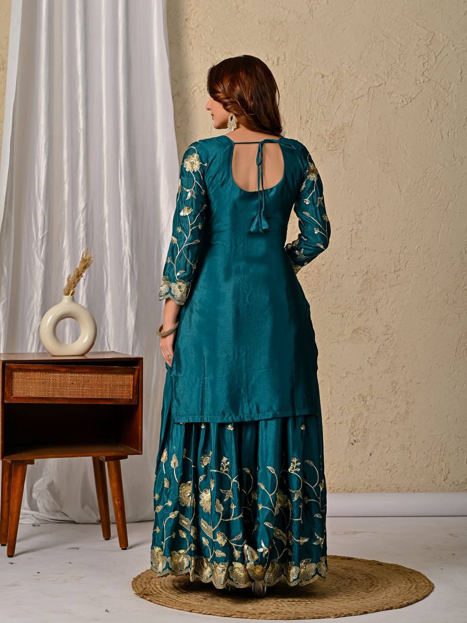 Elowen Chinnon Lehenga Luxe Set