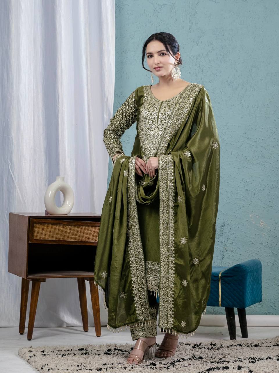 Zivika Chinnon Code Embroidered Suit Set