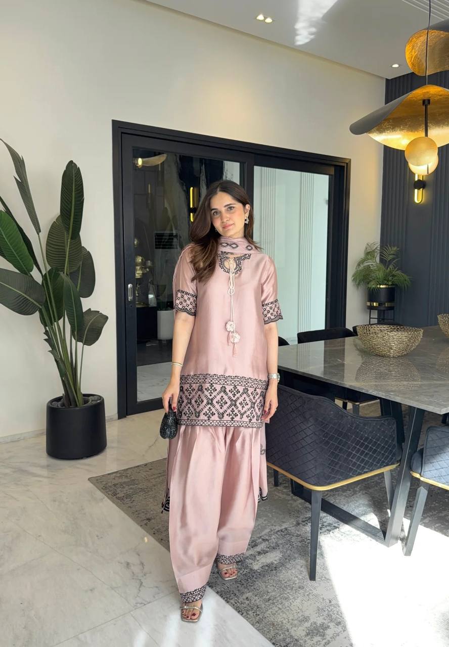Meher Threadwork Crepe Silk Farshi Set