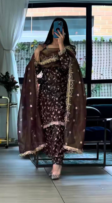 Zehra Royal Farshi Set
