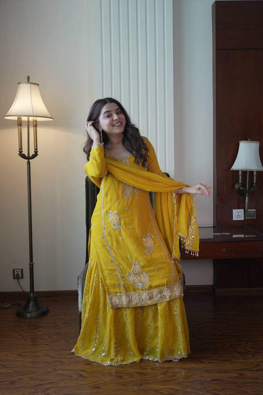 Aafreen Noor Gharara Set