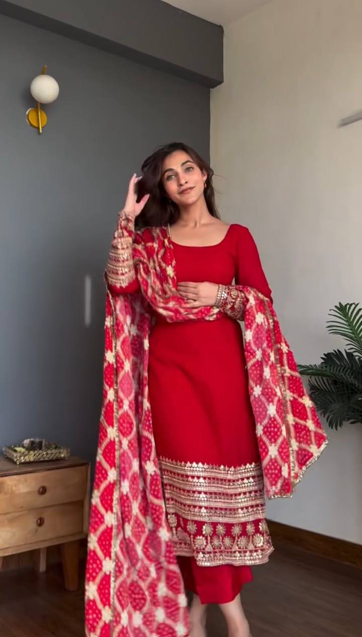 Riya Red Kurta Set
