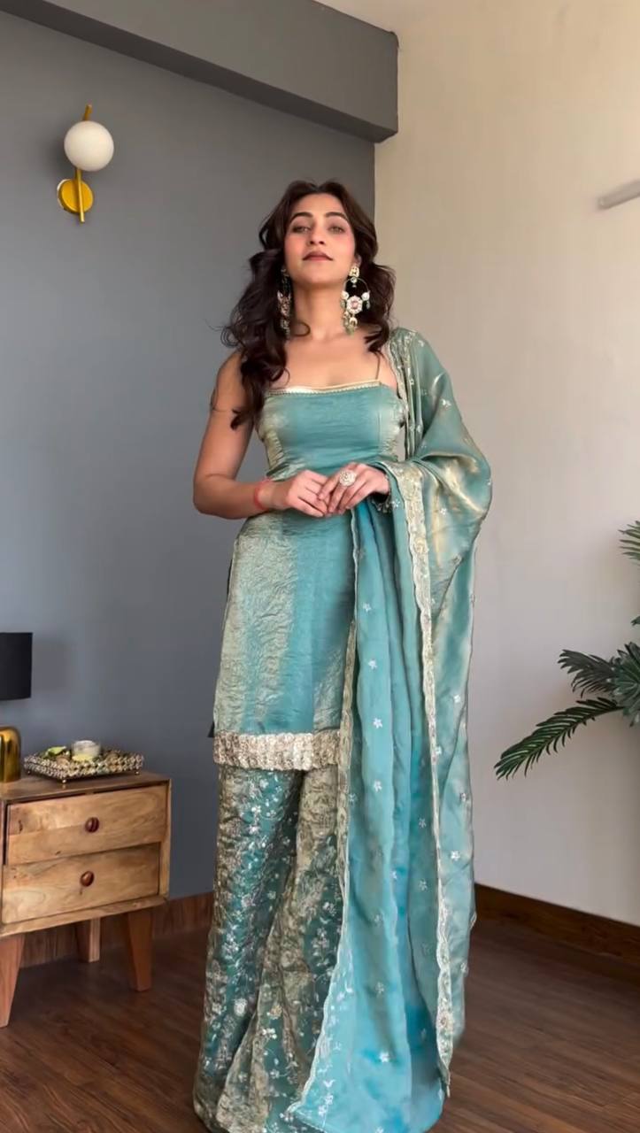 Anaya Silk Elegance Set