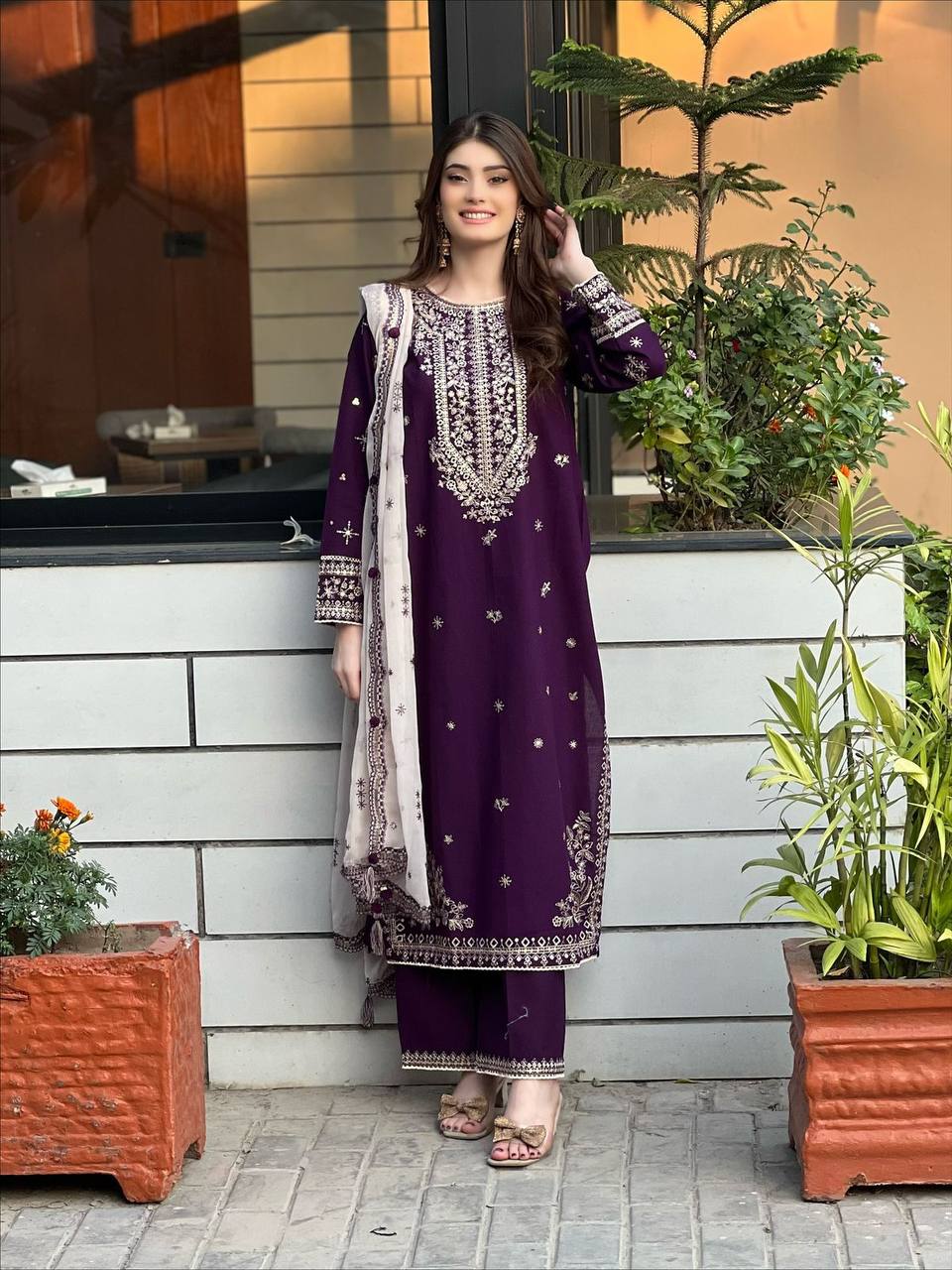 Kiara Faux Georgette Elegance Suit Set