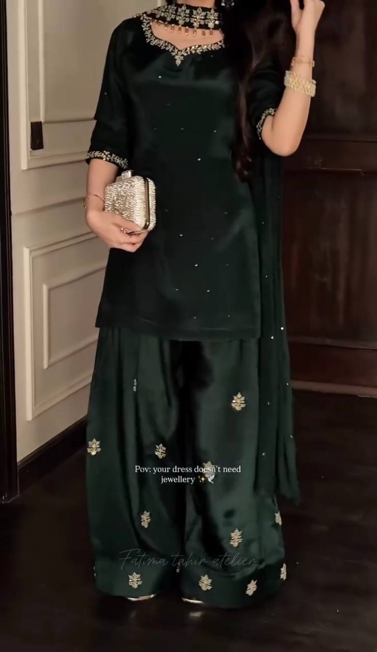 Aafiya Diamond Crep Farshi Set