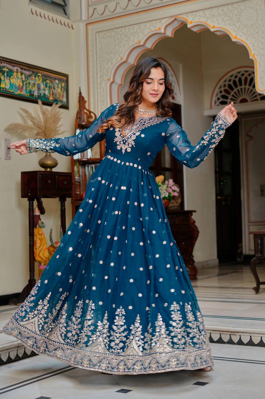 Neyrisa Georgette Flair Gown Set