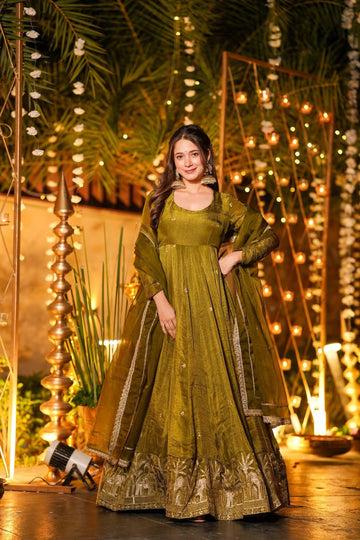 Ruviera Crunchy Silk Anarkali Set