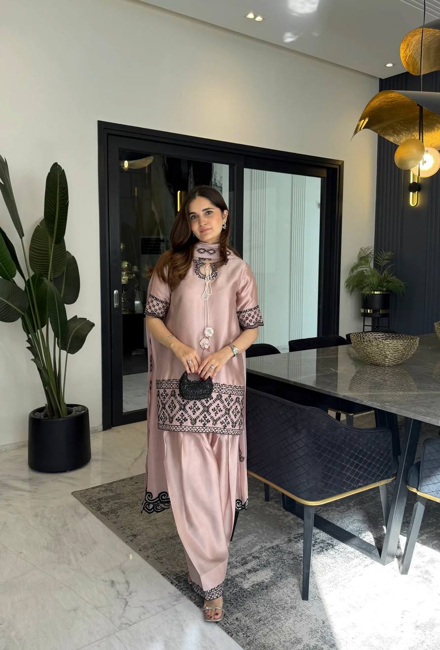 Meher Threadwork Crepe Silk Farshi Set