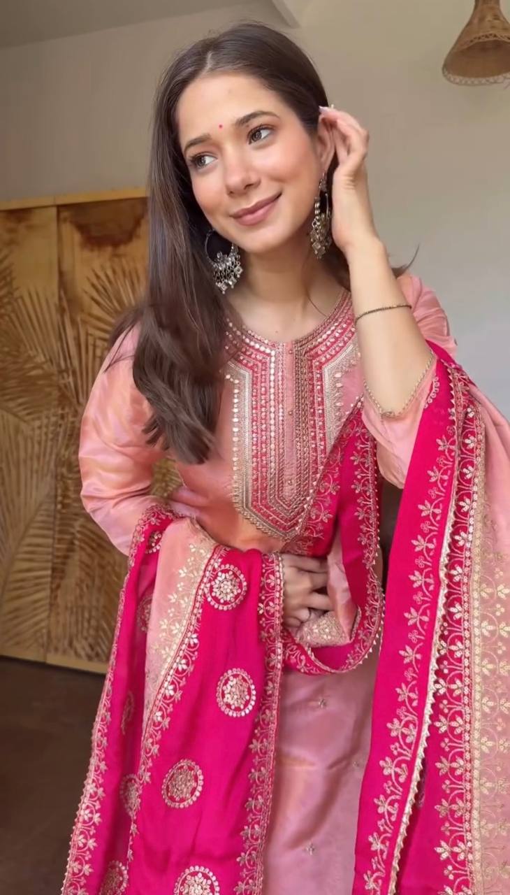 Zareen Glow Fendy Silk Set