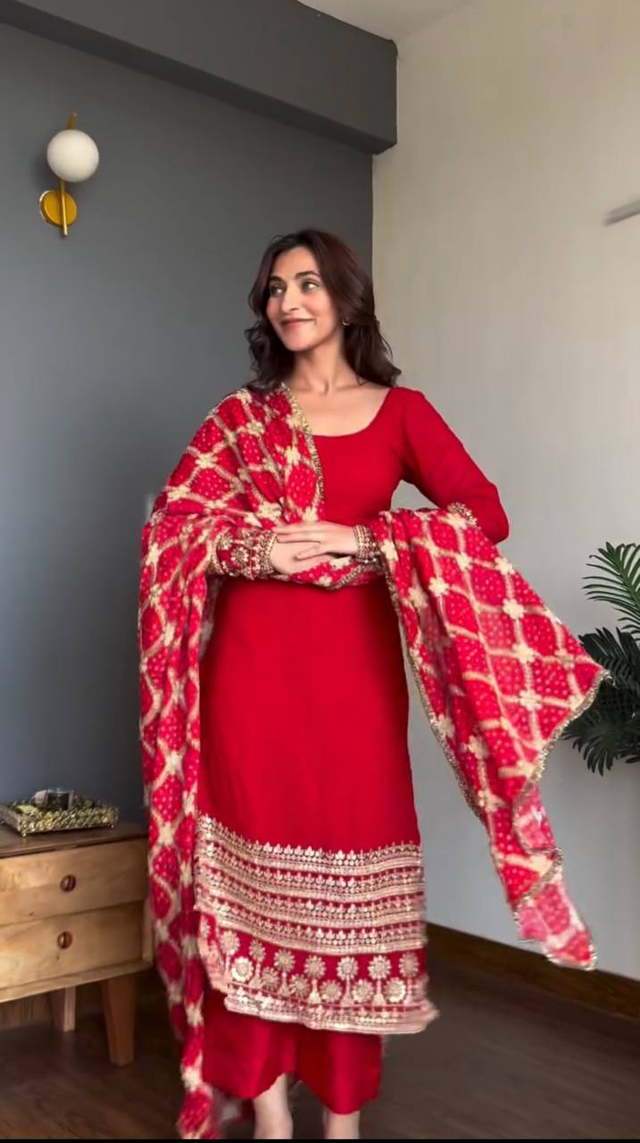 Riya Red Kurta Set