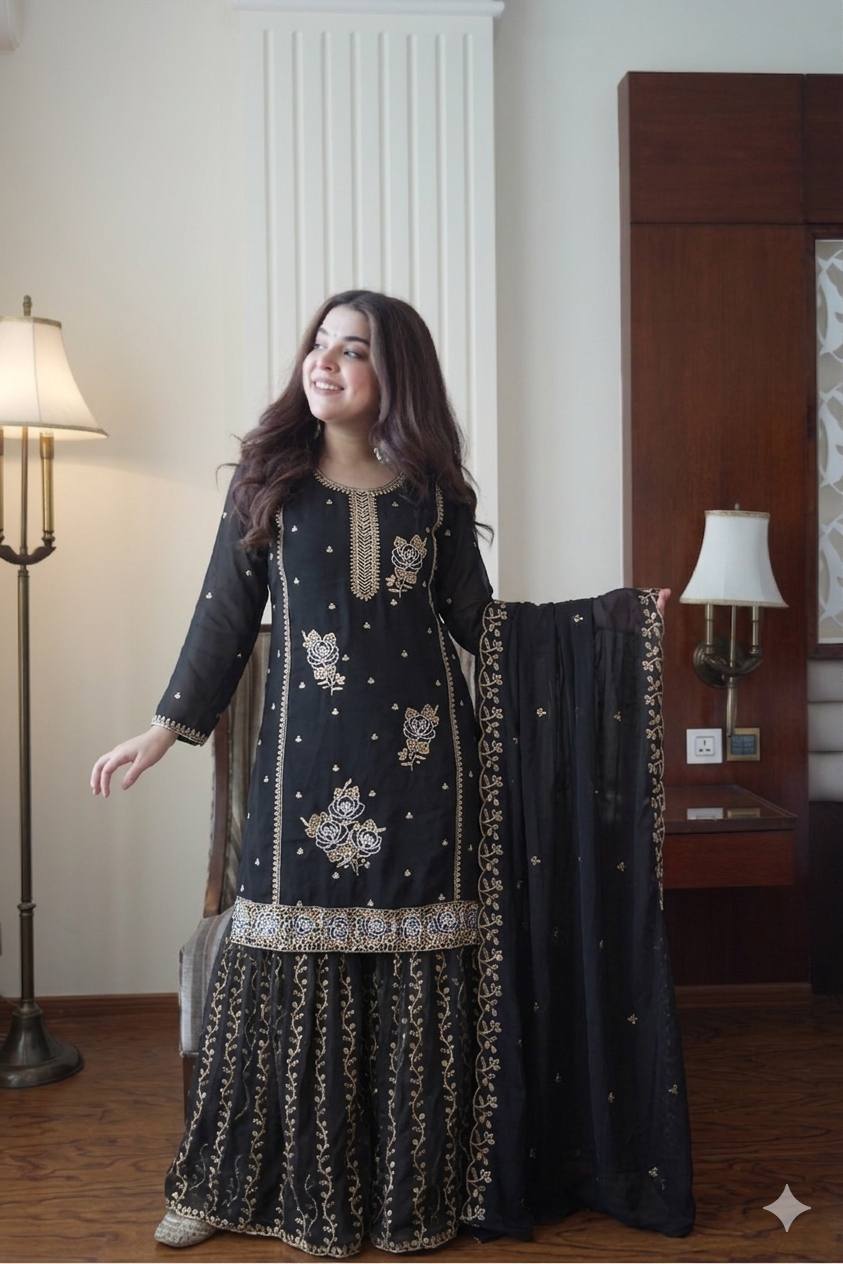 Aafreen Noor Gharara Set