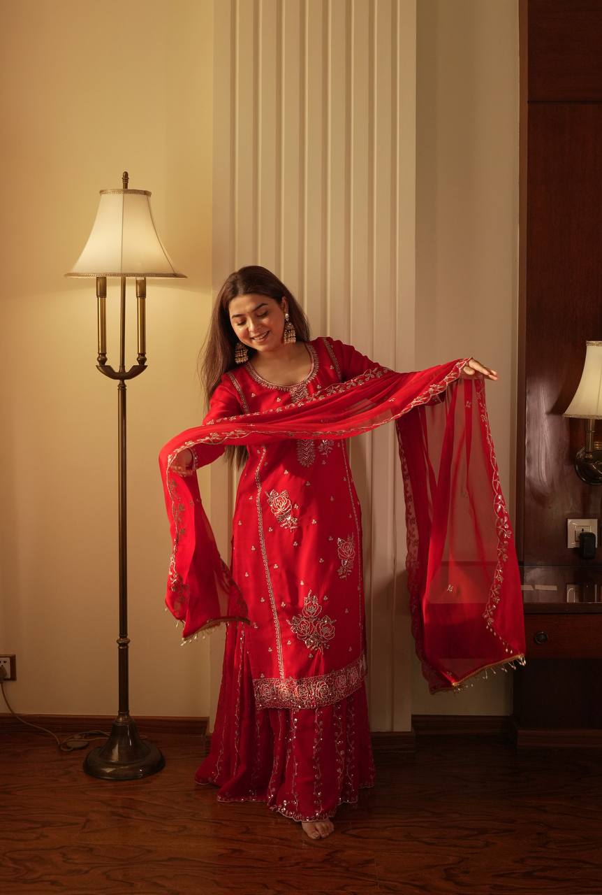 Aafreen Noor Gharara Set