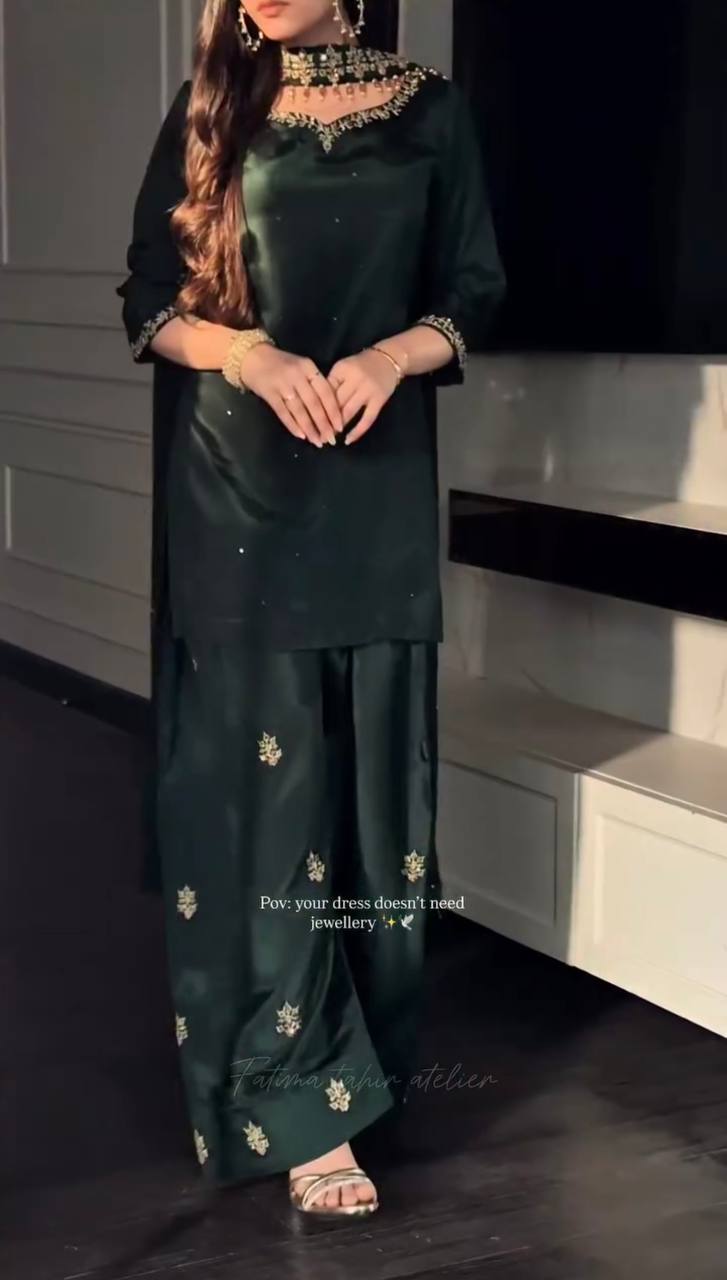 Aafiya Diamond Crep Farshi Set