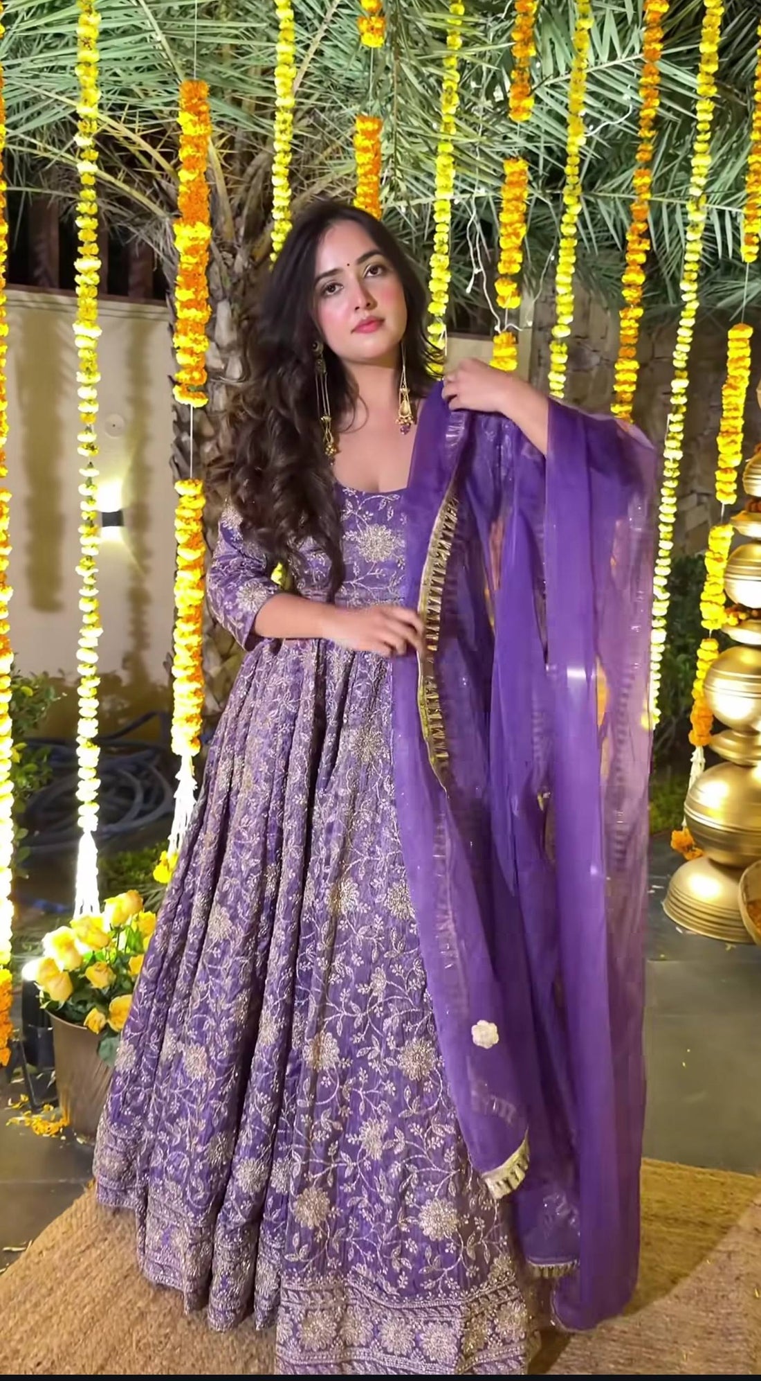 Aarziva Crunchy Silk Anarkali Set