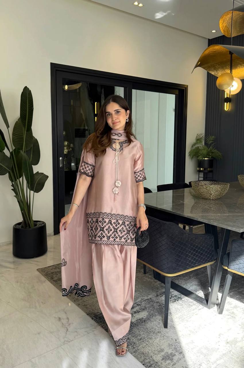 Meher Threadwork Crepe Silk Farshi Set