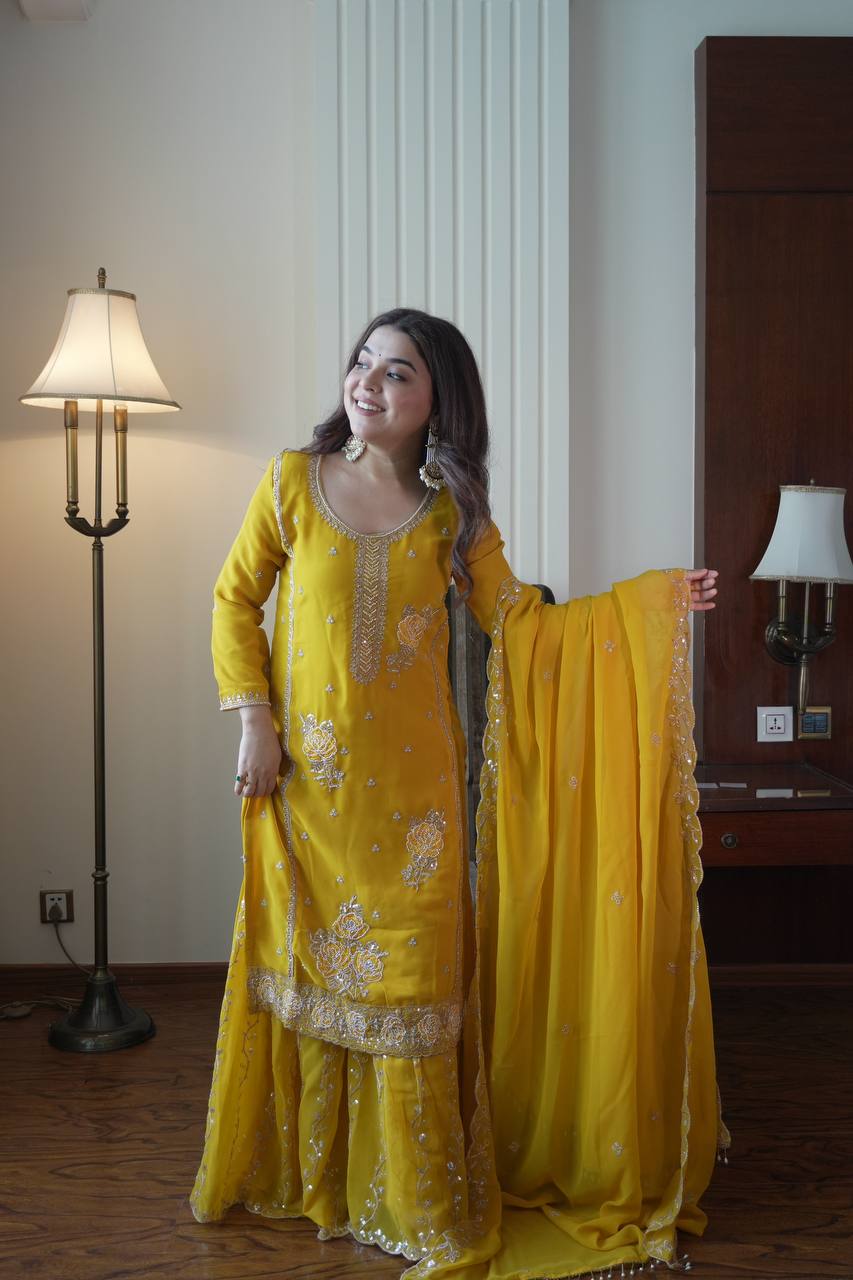 Aafreen Noor Gharara Set