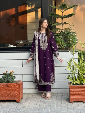 Kiara Faux Georgette Elegance Suit Set