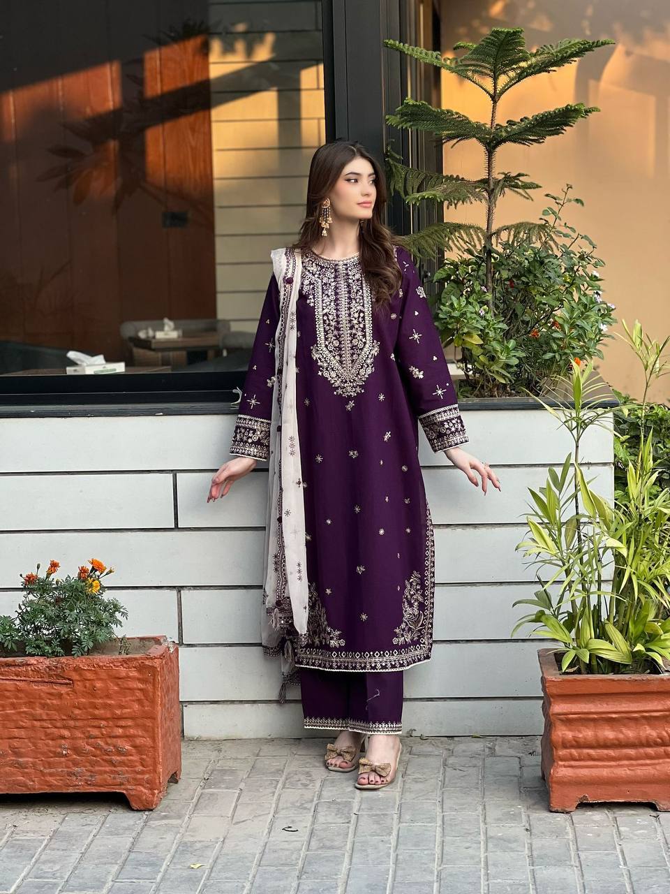 Kiara Faux Georgette Elegance Suit Set