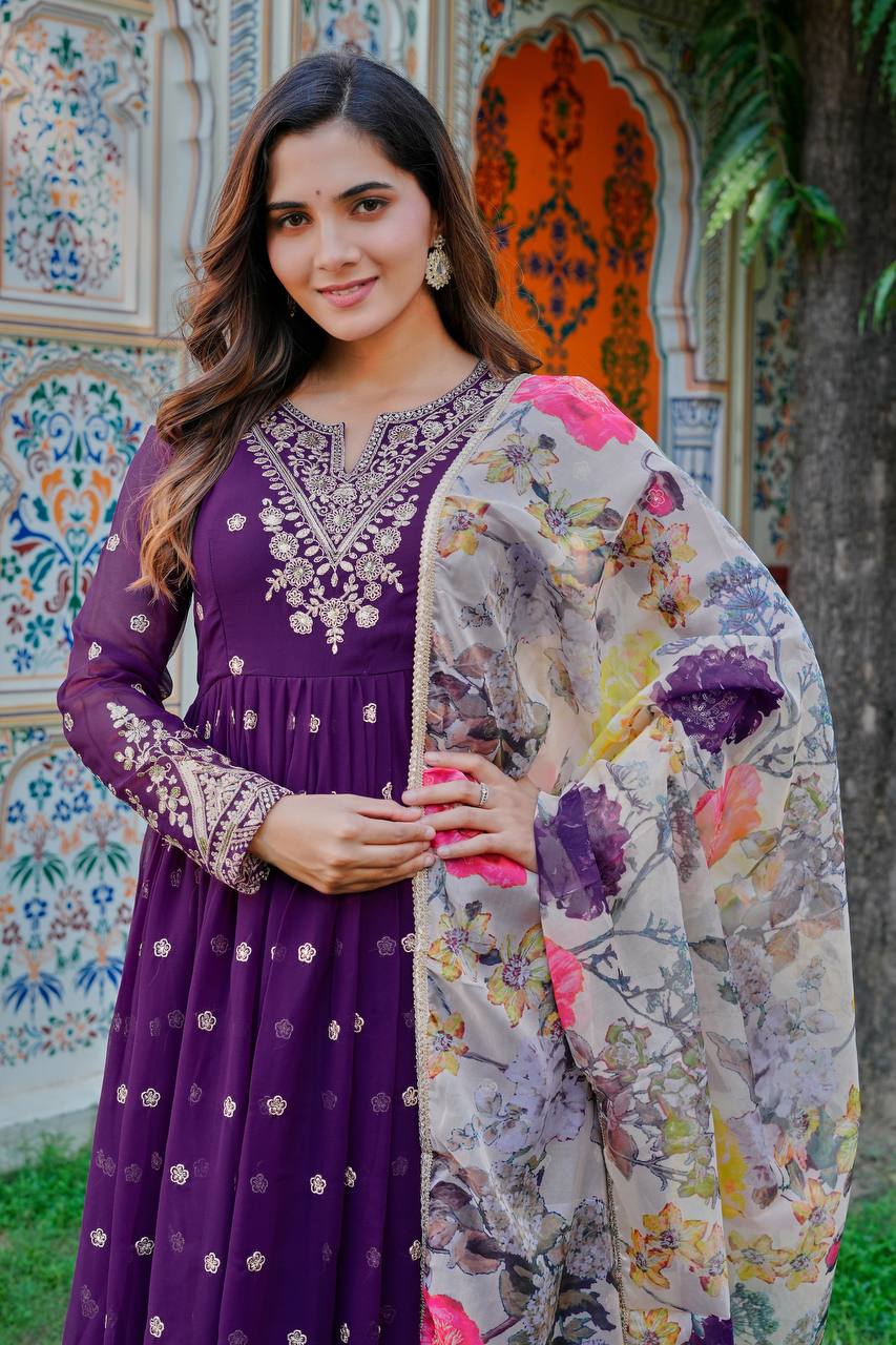 Neyrisa Georgette Flair Gown Set