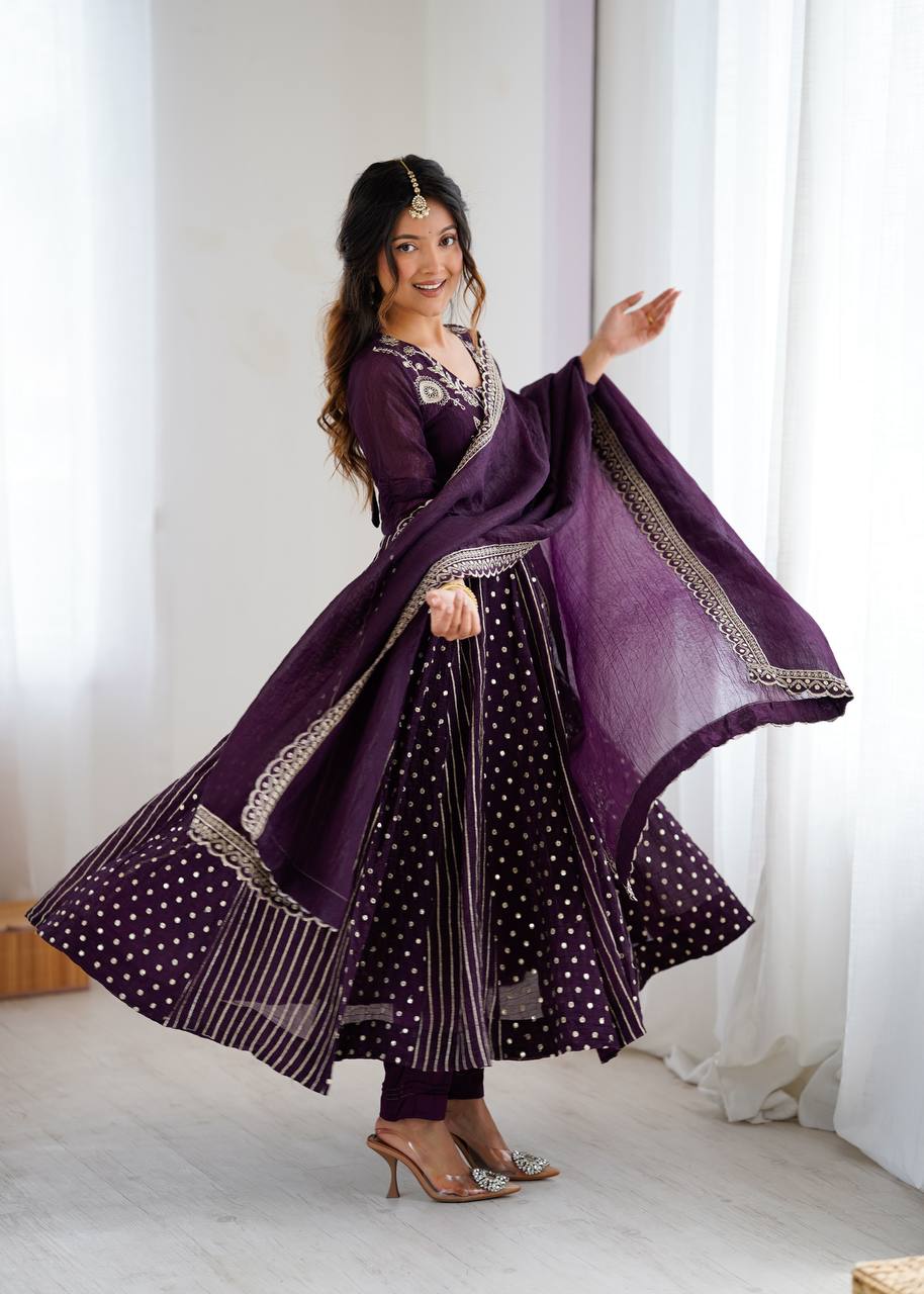 Ravelya Roman Silk Flair Suit Set