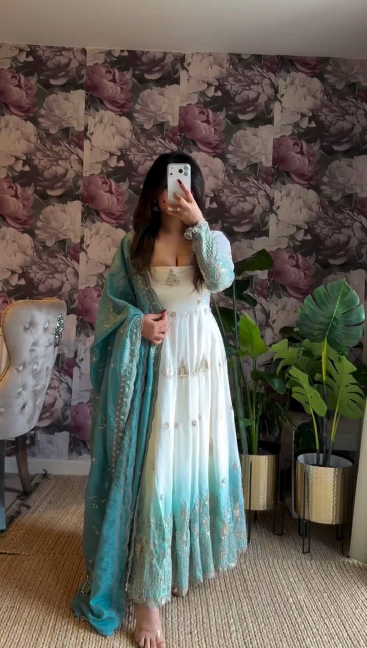 Zyra Star Georgette Anarkali Set
