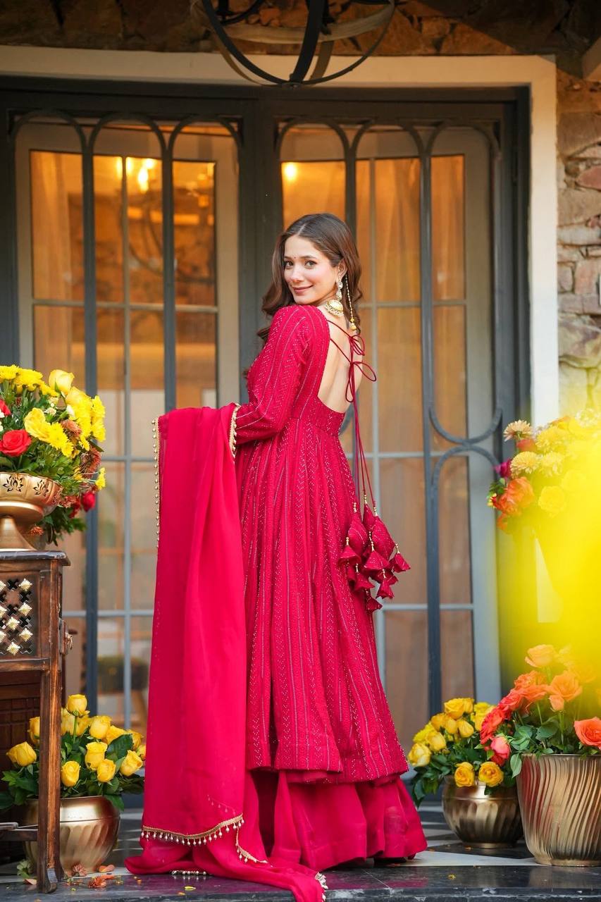 Myra Embroidered Georgette Suit Set