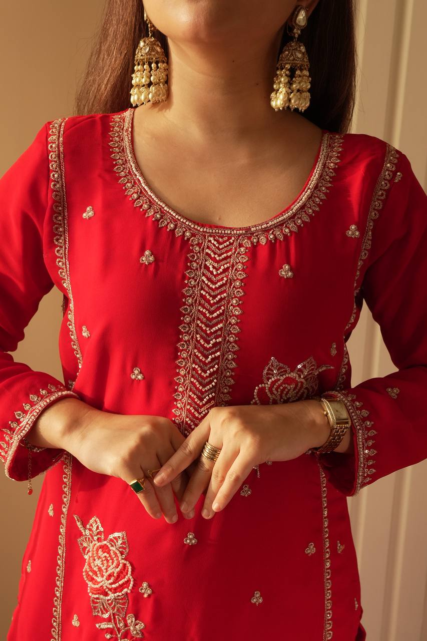 Aafreen Noor Gharara Set