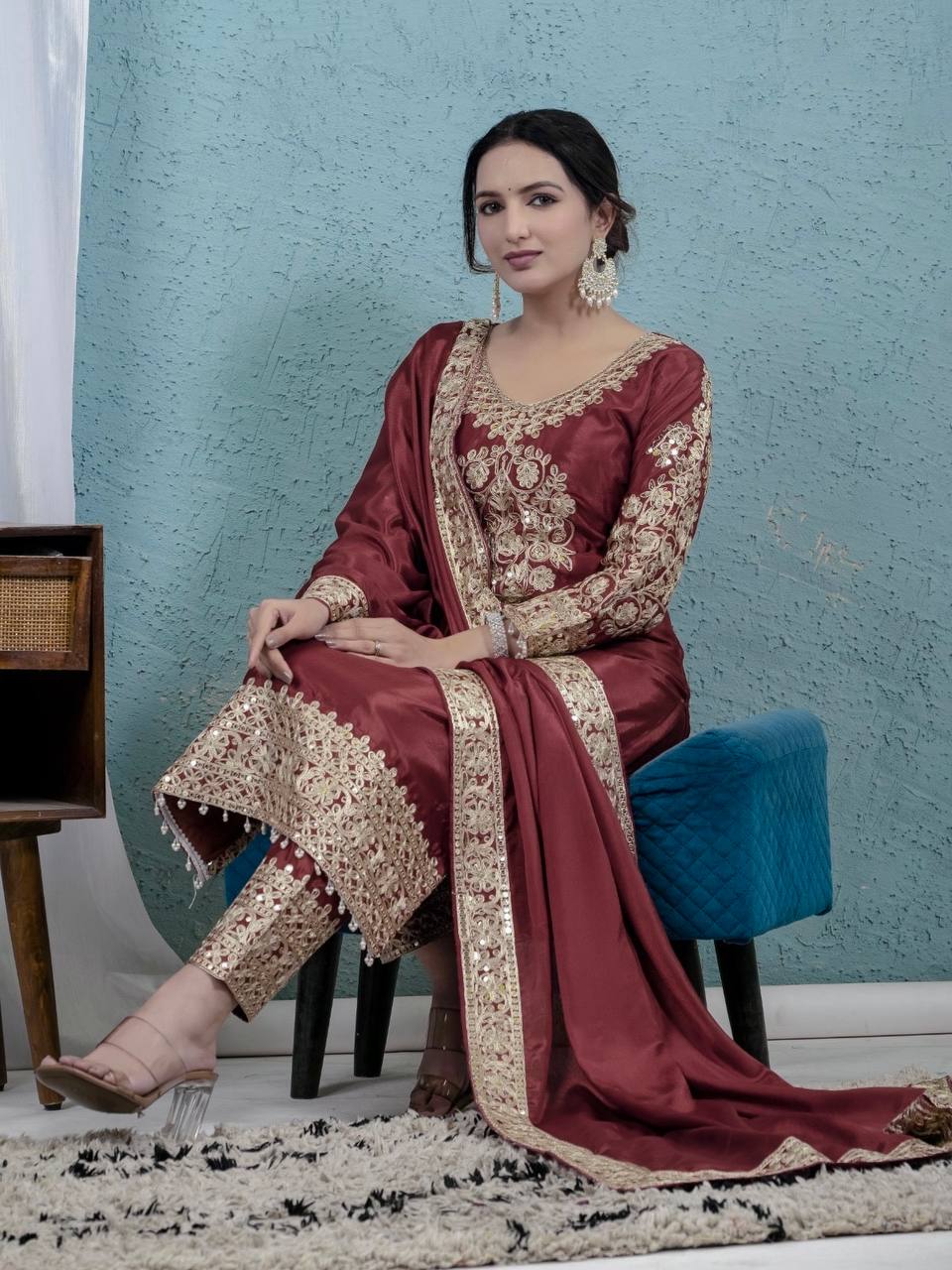 Elyra Chinnon Code Grace Suit Set