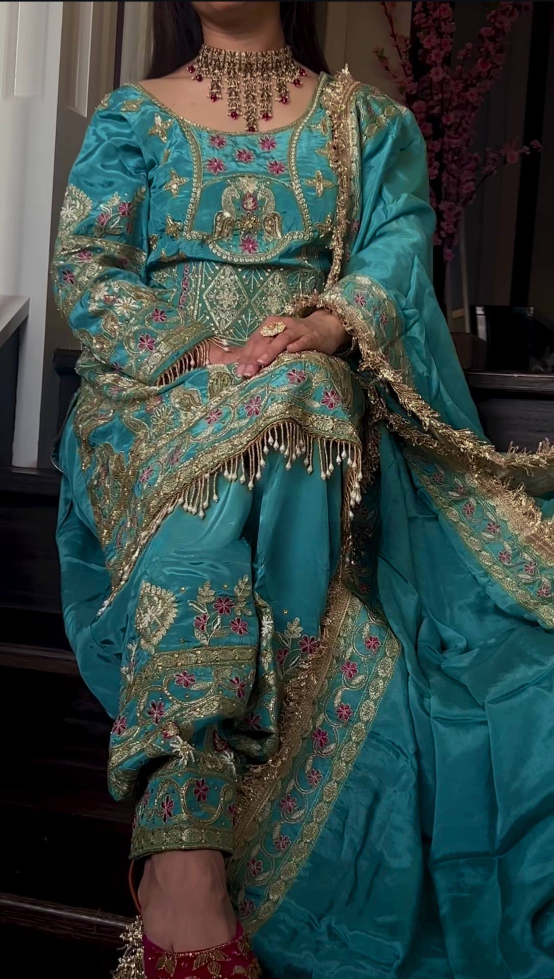 Avenra Crep Dhoti Elegance Set