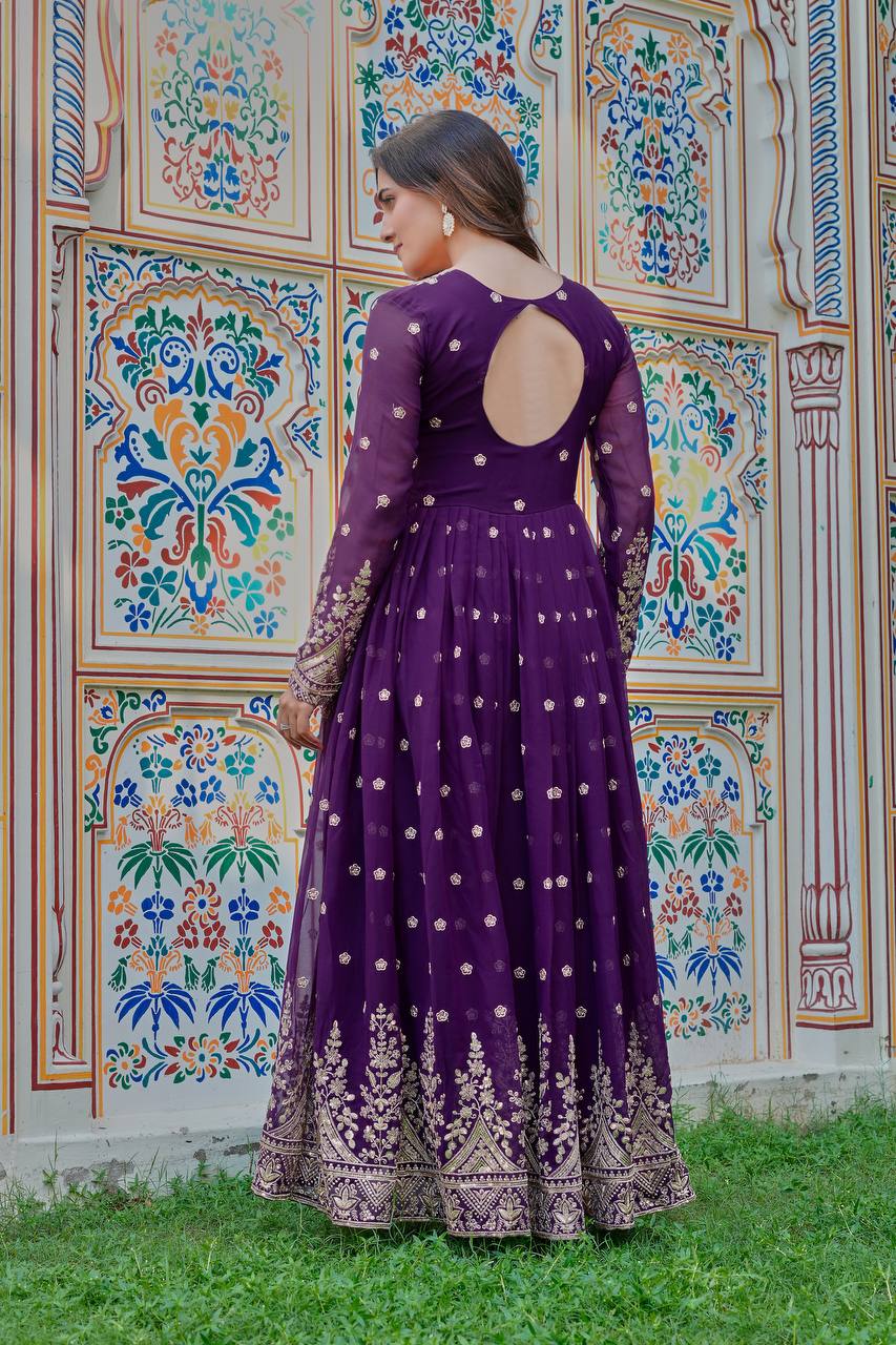 Neyrisa Georgette Flair Gown Set