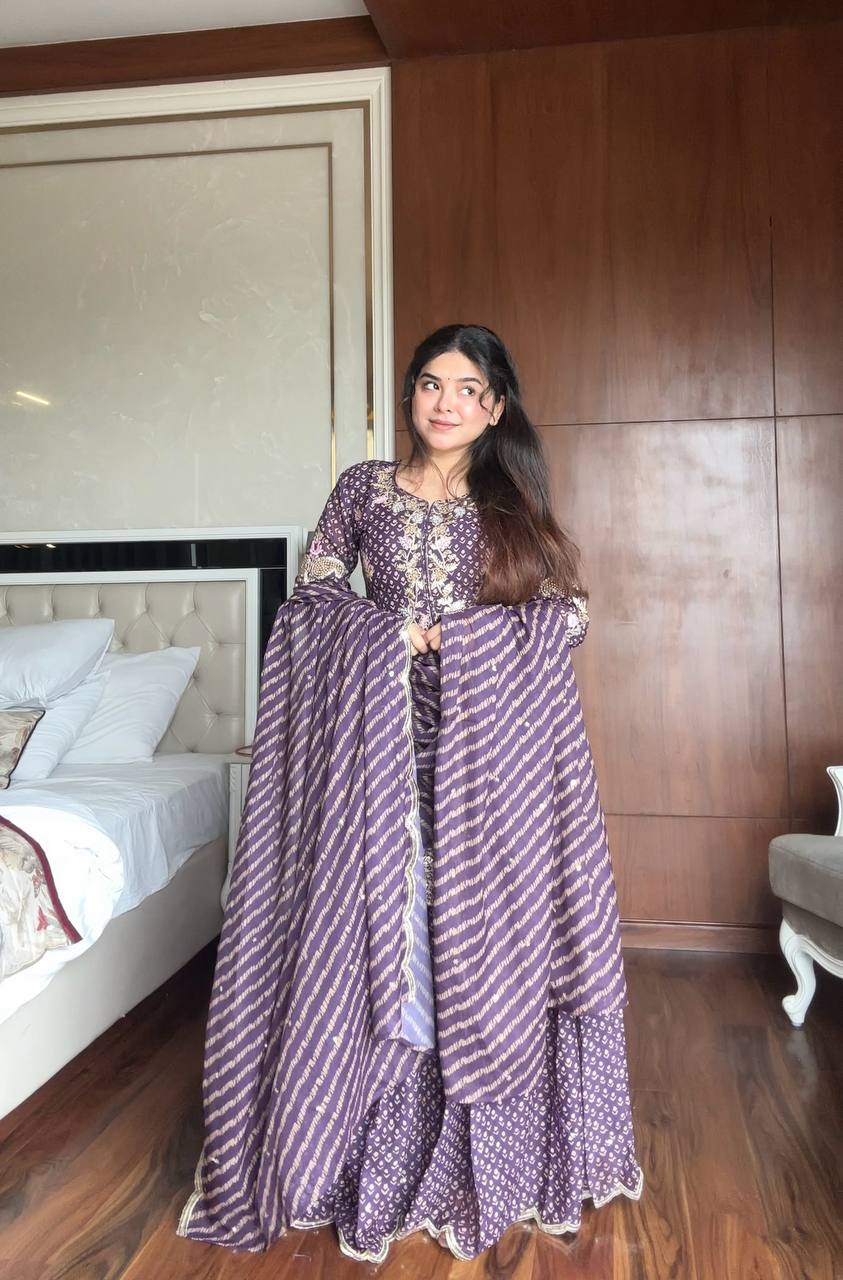 Hemanshi Royal Lavender Charm Traditional Printed Suit