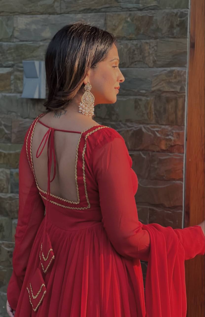 Vashnavi Vintage Anarkali Suit Set