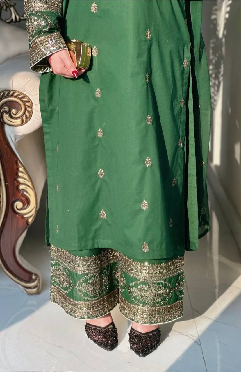 Aarika Crep Silk Sequence Suit Set