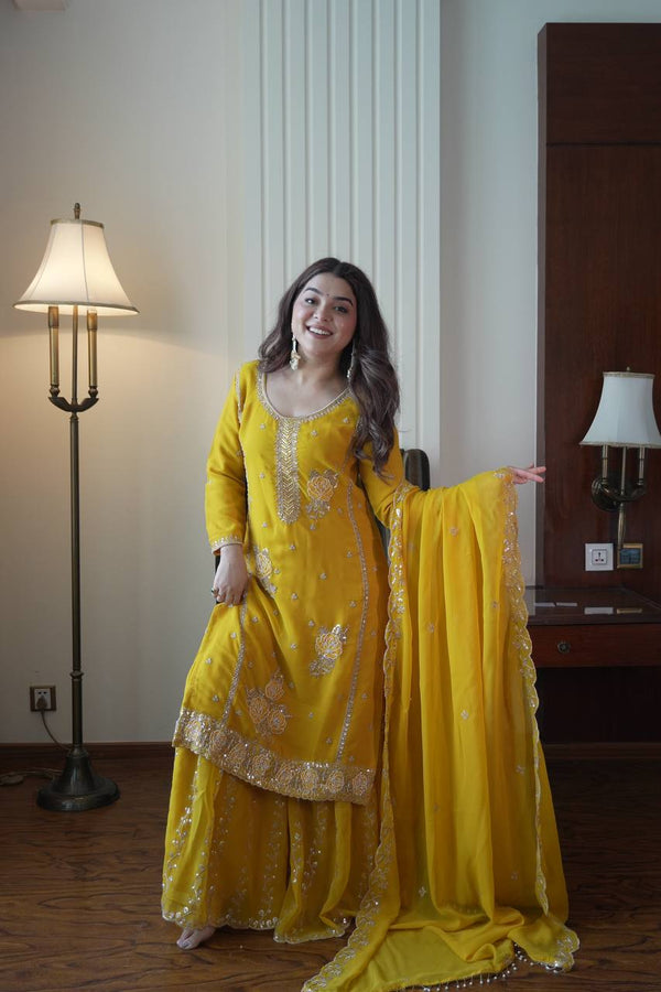 Aafreen Noor Gharara Set