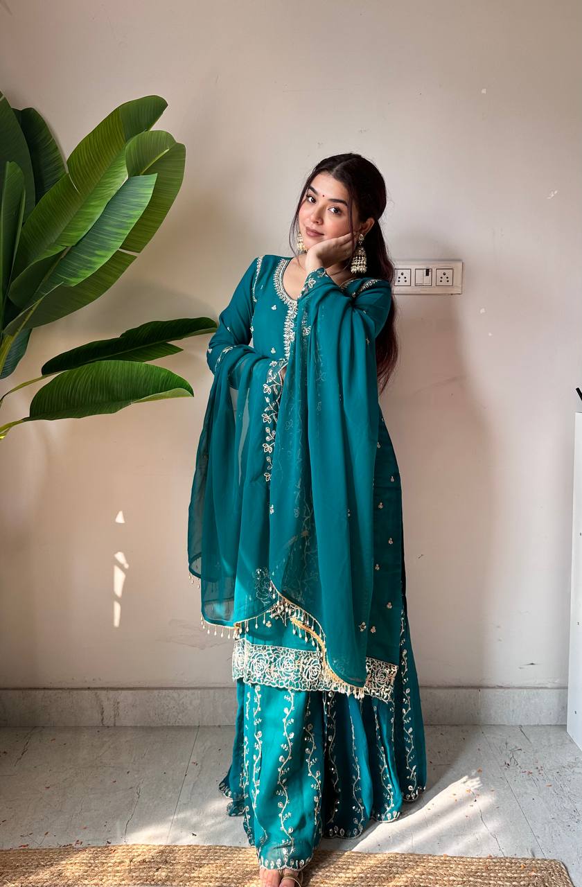 Aafreen Noor Gharara Set